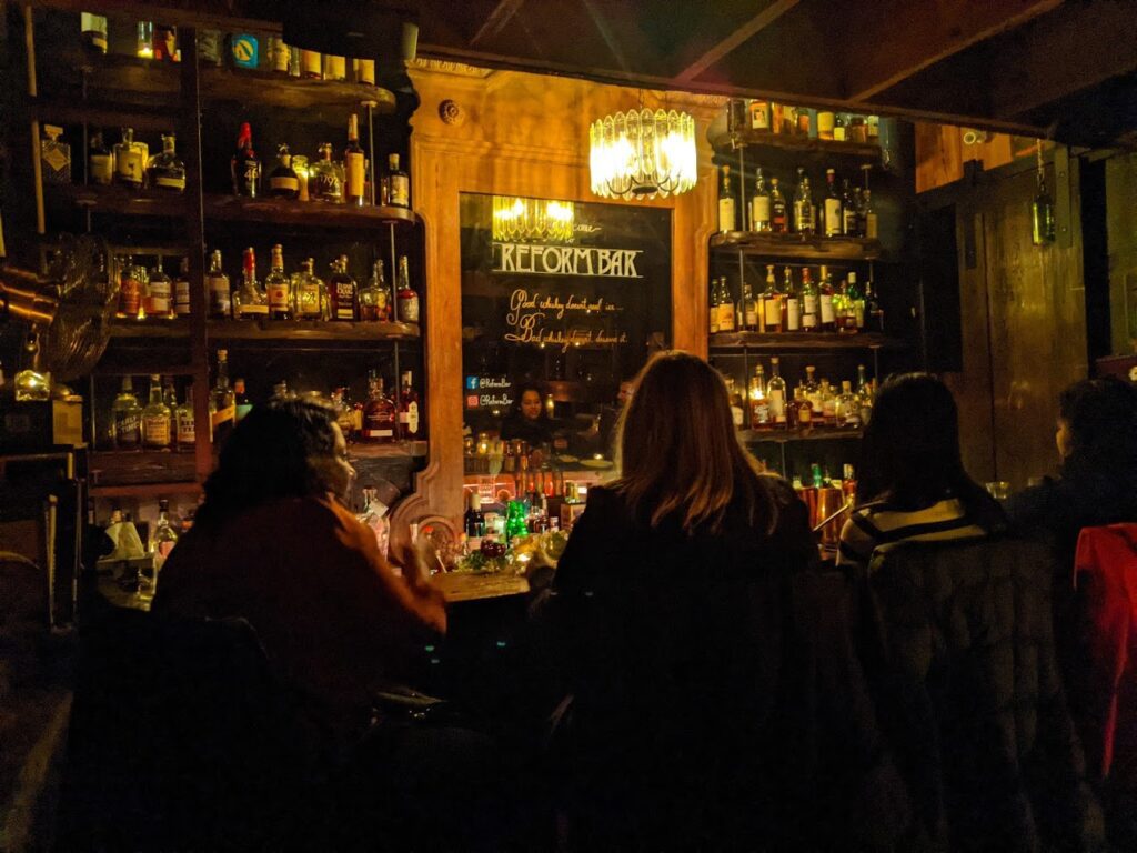 Craft Cocktail Bars - Reform Bar - Parrott House Speakeasy Bar