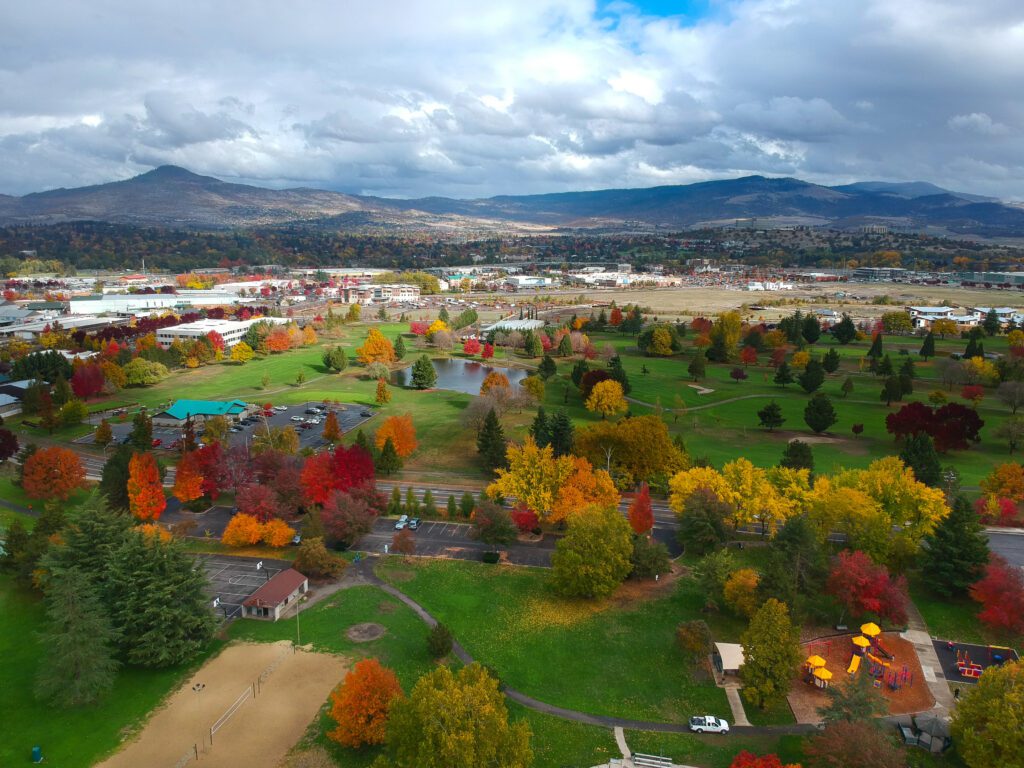 Birds eye view of Fichtner Mainwaring Park in Medford - Travel Southern Oregon Fichtner Mainwaring Park - Medford Your Next Vacation Destination - Southern Oregon
